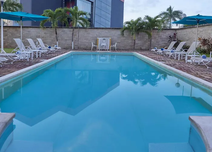 City Express Junior By Marriott Cancun